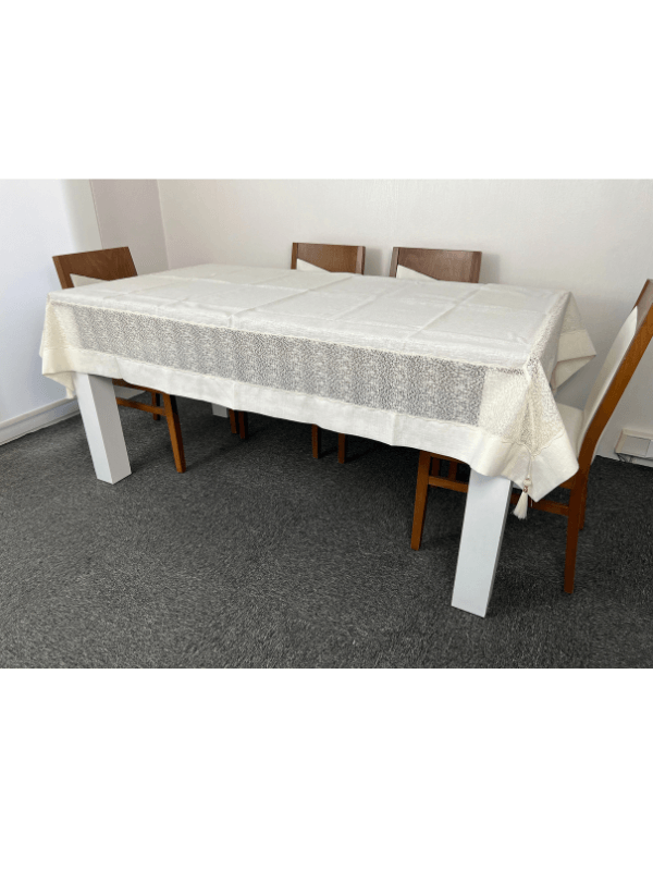 Cream Color Linen Table Cloth Set 160x220 cm Tableware